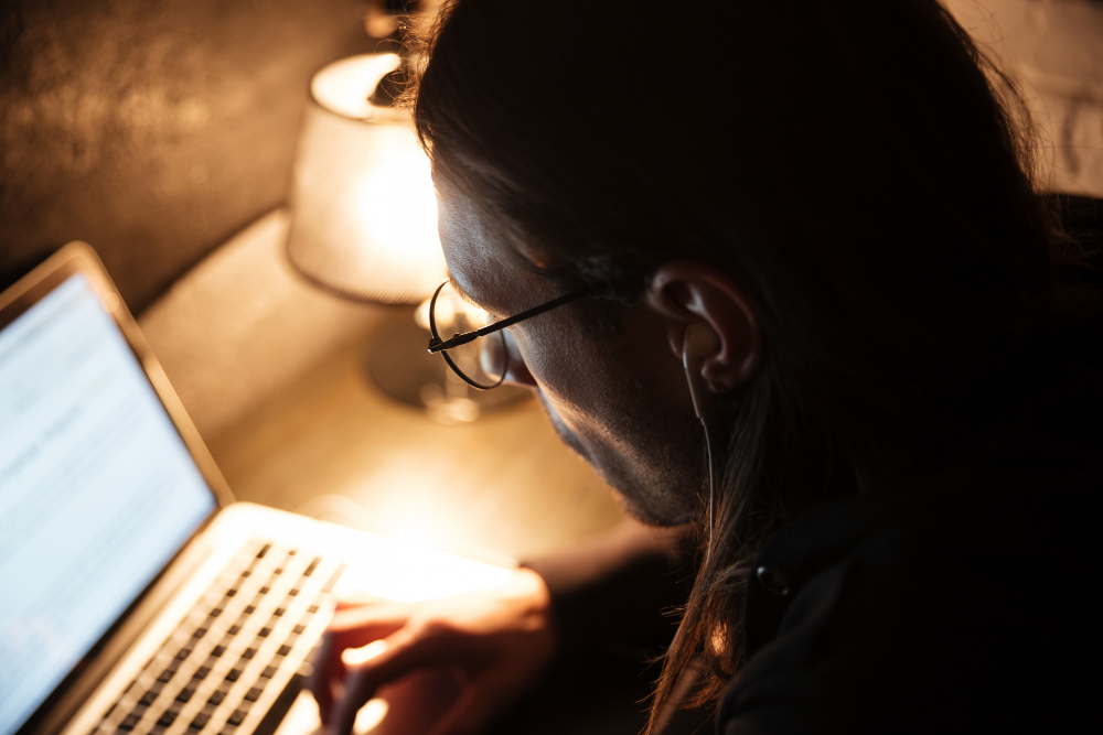 Convert Passive Visitors into Potential Customers: Transform third-party